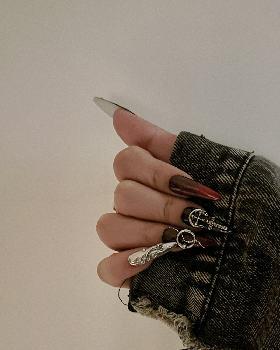 soft violence‎.𖥔 ݁ ˖