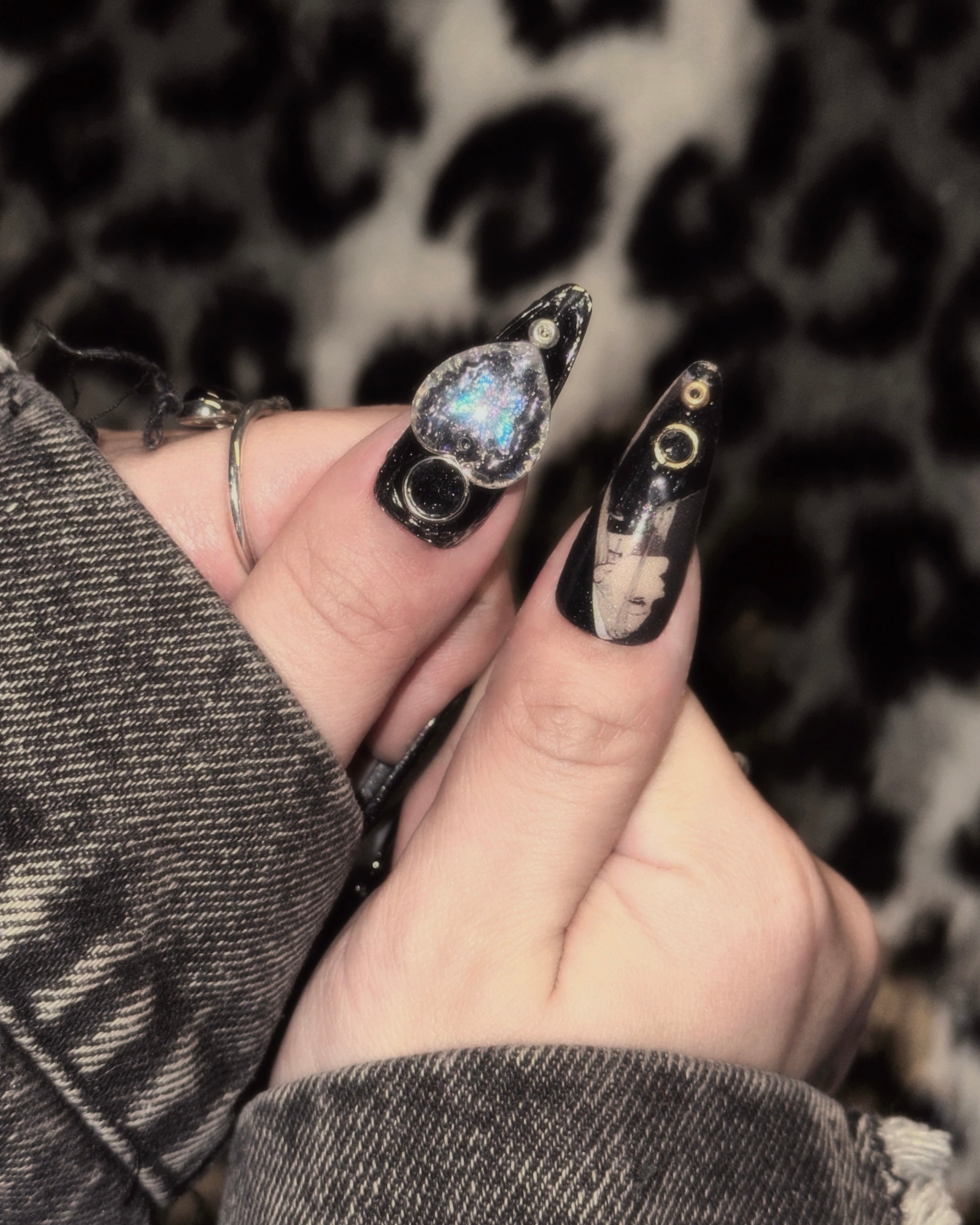 soft violence‎.𖥔 ݁ ˖