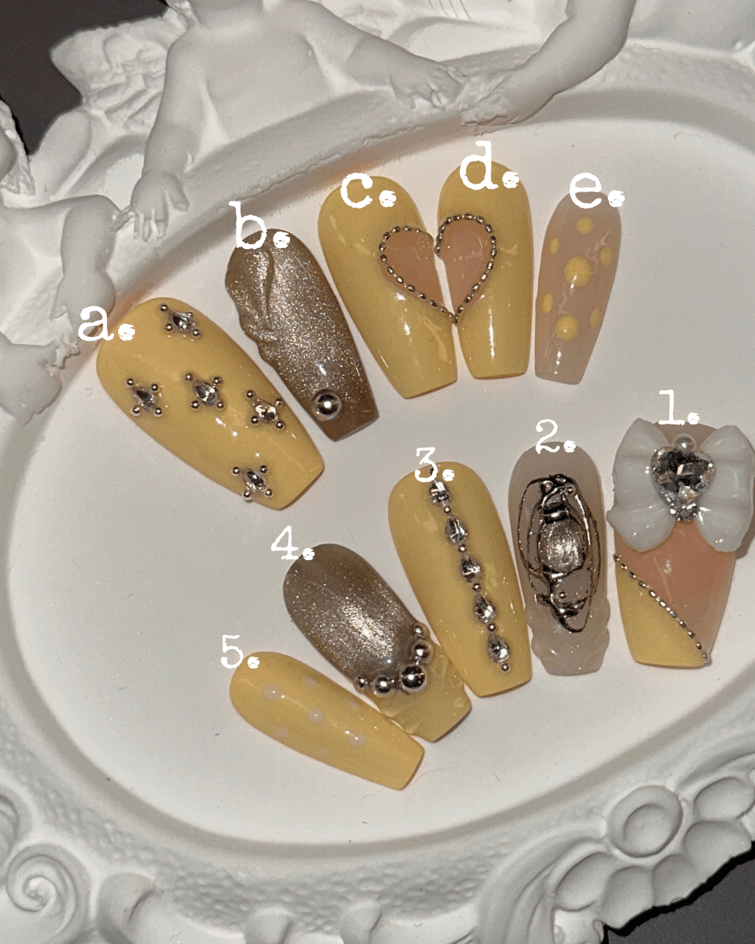 spare nails ˖˚⊹ ⋆♡